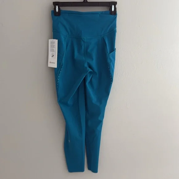 Lululemon Fast and Free High-Rise Tight 25" - Picture 7 of 9